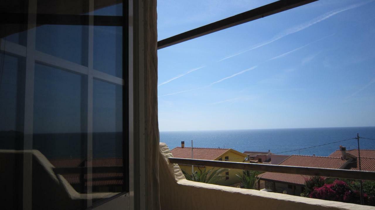 Apartment Sea View Alabe Tresnuraghes Екстер'єр фото